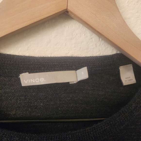 Vince Crewneck 100% Wool Striped Pullover Sweater M46166675 Mens Small - Picture 2 of 8